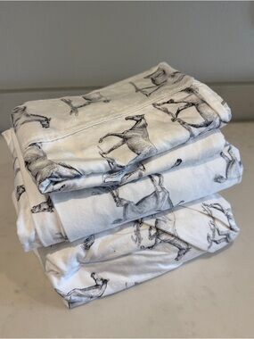 100% Cotton 4-piece Horse Sheet Set, Queen